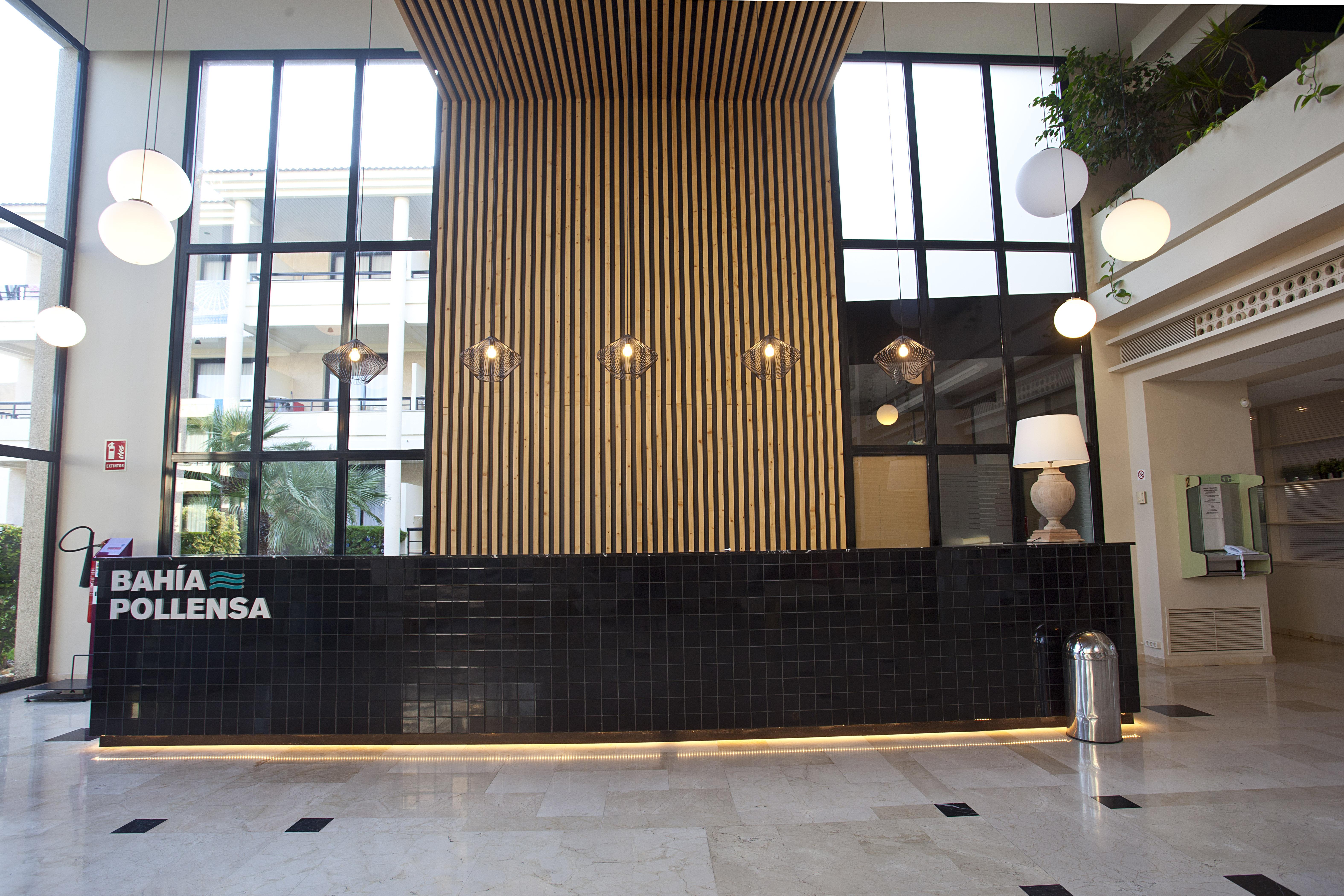 Hotel Bahia Pollensa ポルト・ダ・ポリェンサ エクステリア 写真