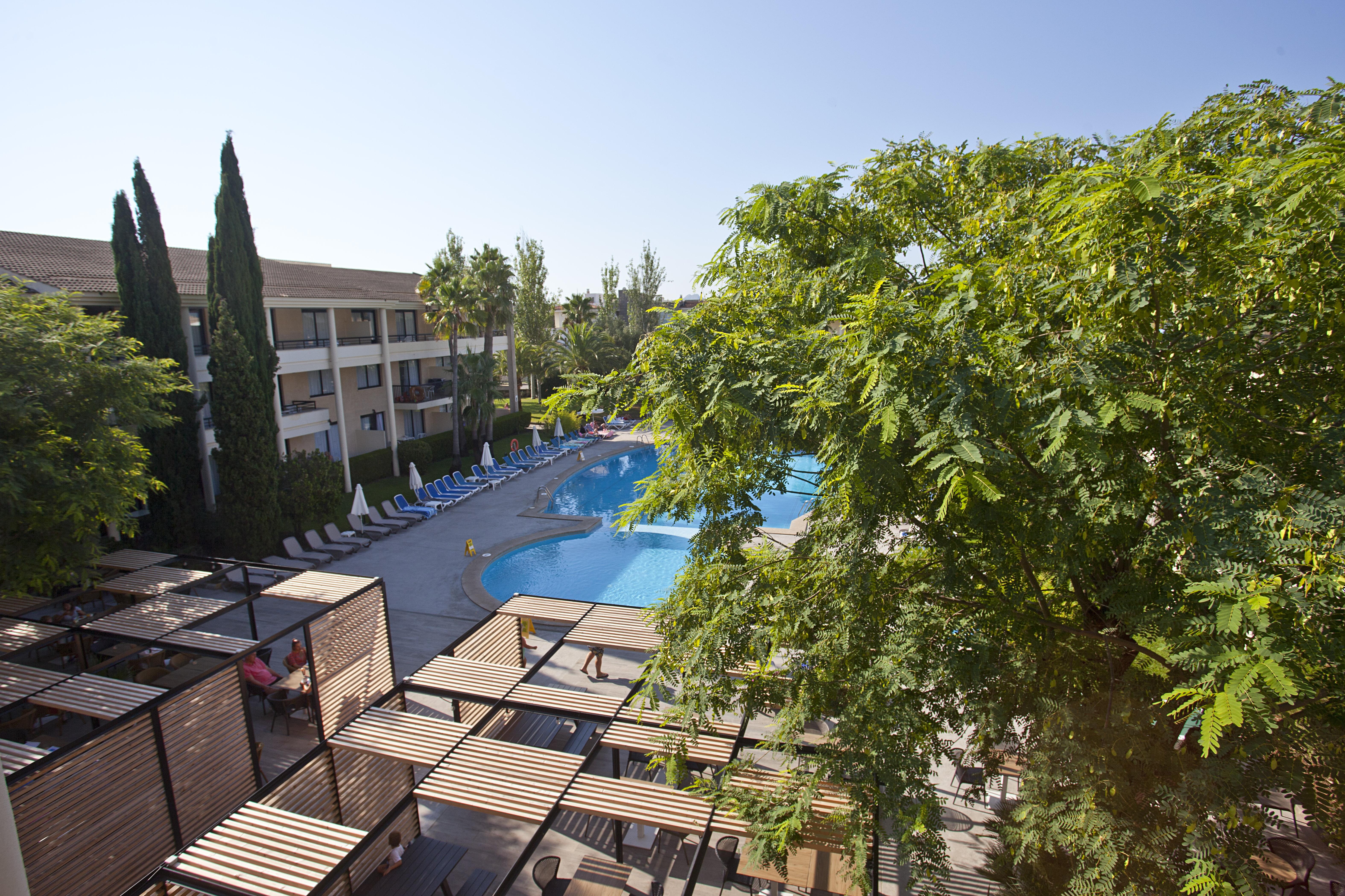Hotel Bahia Pollensa ポルト・ダ・ポリェンサ エクステリア 写真
