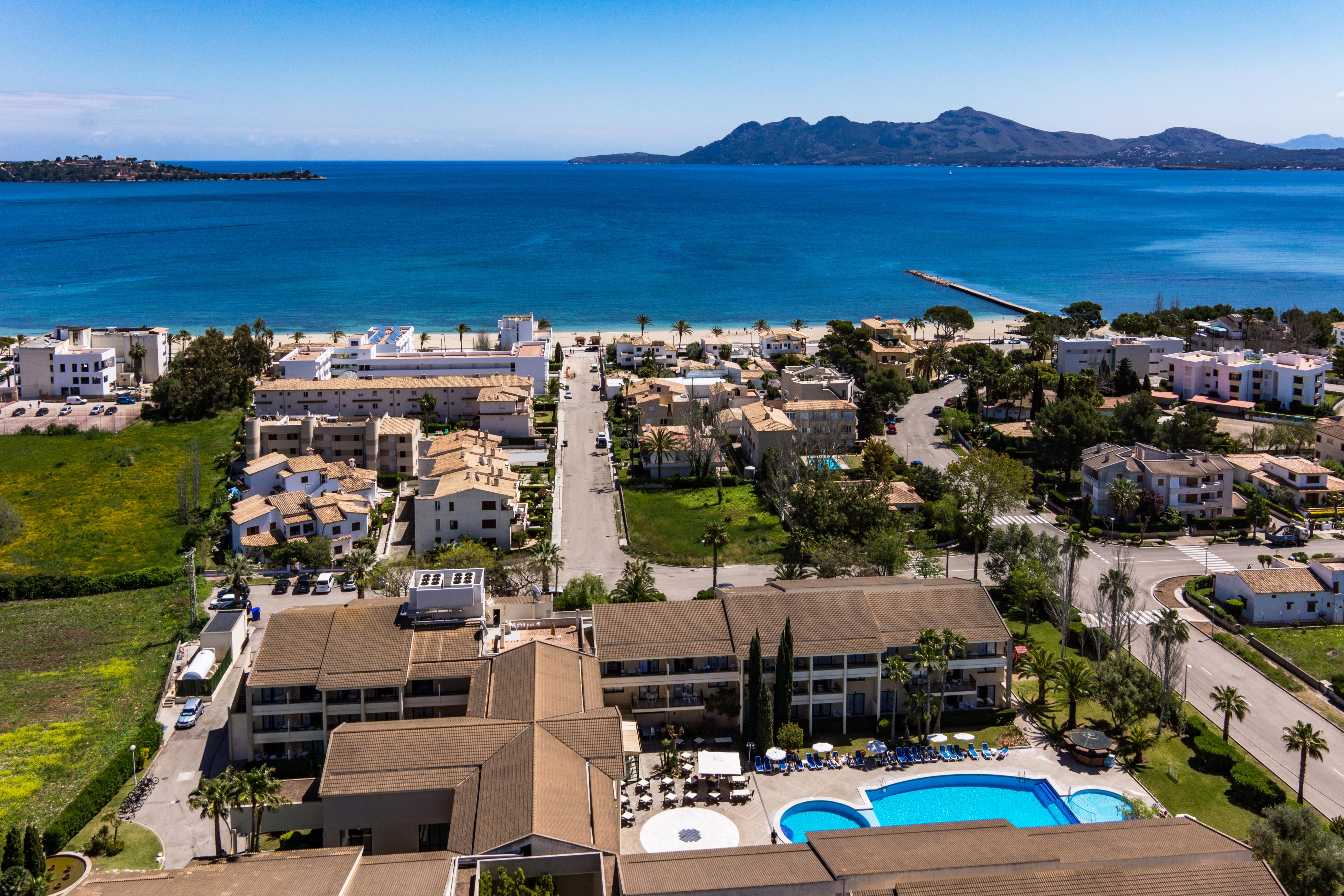 Hotel Bahia Pollensa ポルト・ダ・ポリェンサ エクステリア 写真